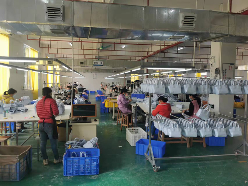 怎么用環?？照{幫助服裝生產廠房車間去通風降溫？