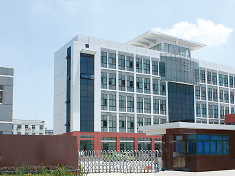 英德蠶絲加工車間環境空間通風降溫案例