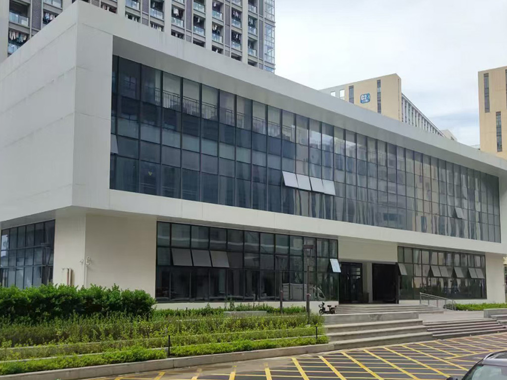 仲愷某群益智能制造產業項目C區餐區節能型省電空調安裝案例